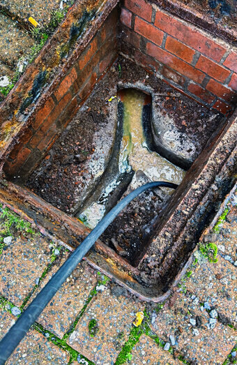 https://blockeddrainsjoondanna.com.au/uploads/2025/07/blocked-drains-40062.jpg
