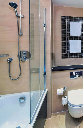 https://blockeddrainsjoondanna.com.au/uploads/2025/07/blocked-shower-drains-26575.jpg