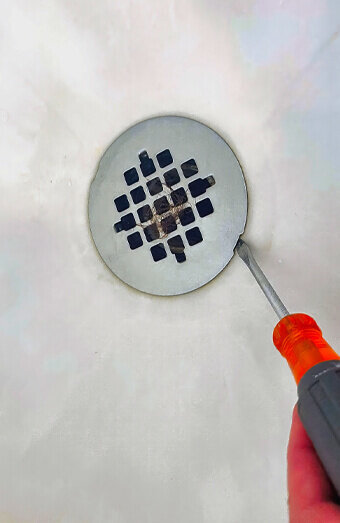 https://blockeddrainsjoondanna.com.au/uploads/2025/07/blocked-shower-drains-73622.jpg