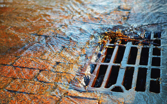 https://blockeddrainsjoondanna.com.au/uploads/2025/07/stormwater-drains-91028.jpg